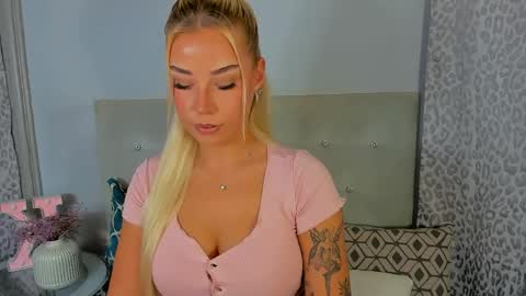 KristyFlowers online show from June 1, 2026, 2:19 pm