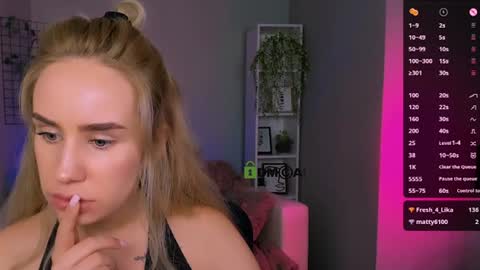 Kristy online show from September 10, 2025, 1:49 am
