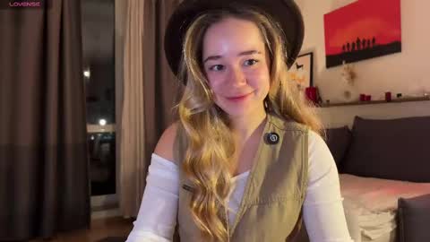 Kristy Nip slip shady  Best model on CB  online show from March 9, 2025, 5:39 pm