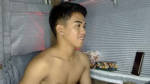 Snapshot of kritthanarkorn chatting on February 22, 2026, 11:20 am kritthanarkorn online show from February 22, 2026, 11:20 am