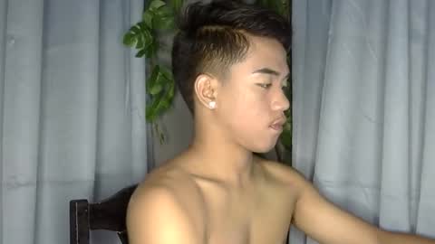 kritthanarkorn online show from May 8, 2026, 2:39 am