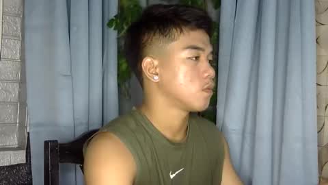 kritthanarkorn online show from May 10, 2026, 12:43 pm