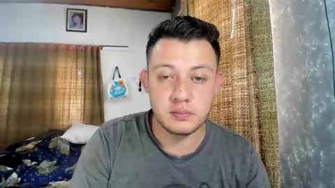 krlozvelasco online show from January 7, 2025, 7:06 pm