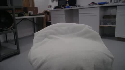 kronur online show from October 24, 2025, 10:33 am