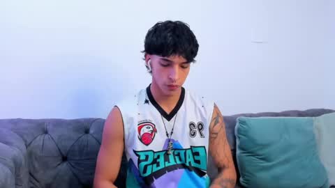 Kroy Wave  Muscle Tattoos Latino online show from May 12, 2026, 3:03 am