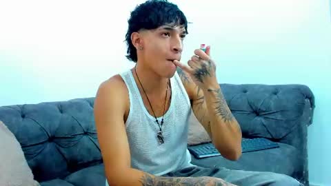 Kroy Wave  Muscle Tattoos Latino online show from July 12, 2026, 3:41 am