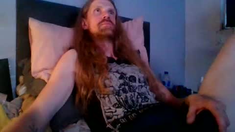 Snapshot of krullz123 chatting on June 30, 2026, 11:39 pm Krullz online show from June 30, 2026, 11:39 pm
