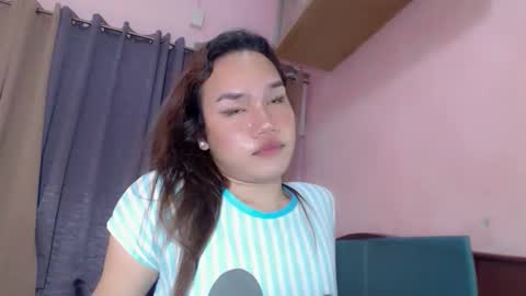 kryplialoveyou online show from February 21, 2026, 2:51 pm