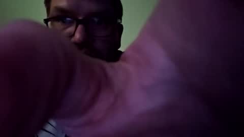 Snapshot of kryptoni18435 chatting on May 3, 2026, 1:33 am Tommy online show from May 3, 2026, 1:33 am