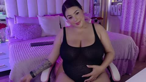   online show from May 1, 2026, 12:15 am