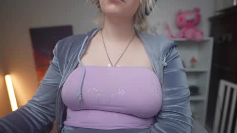 Krystal Syx online show from January 10, 2025, 4:44 am