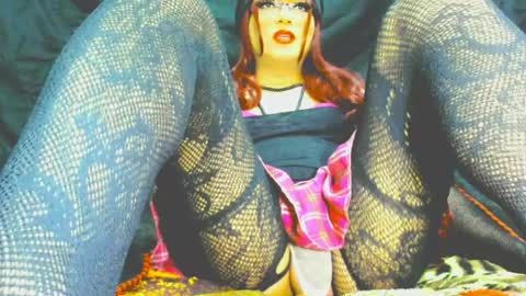 kryxtal online show from April 16, 2026, 10:12 pm