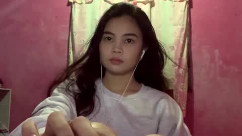 Mia online show from February 19, 2026, 2:18 am