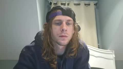 krytiar1992 online show from October 21, 2025, 2:01 am