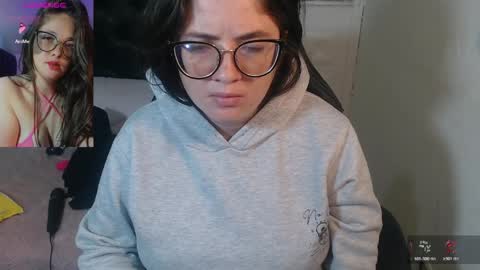 kryystaladams online show from April 4, 2026, 11:18 am