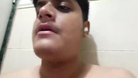 ks976sexy2 online show from October 28, 2025, 8:11 pm