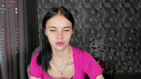 Snapshot of kseni_a chatting on December 20, 2025, 10:44 am Ksenia online show from December 20, 2025, 10:44 am