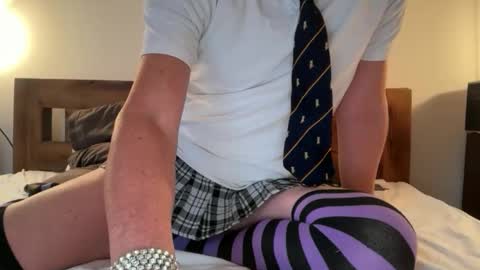 Snapshot of ktfemboy chatting on October 1, 2025, 7:14 am KTfemboy online show from October 1, 2025, 7:14 am