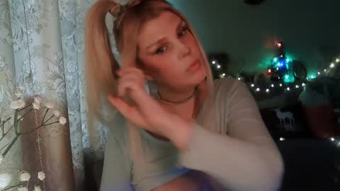 Annika  MTF ts post -op online show from December 5, 2024, 10:23 am