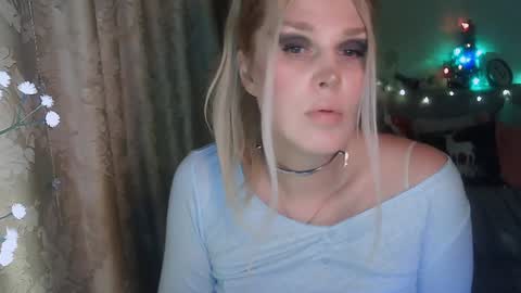 Annika  MTF ts post -op online show from December 15, 2024, 1:54 pm