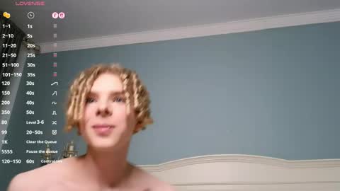 Snapshot of kudi_j chatting on May 4, 2026, 9:33 pm Kudi online show from May 4, 2026, 9:33 pm