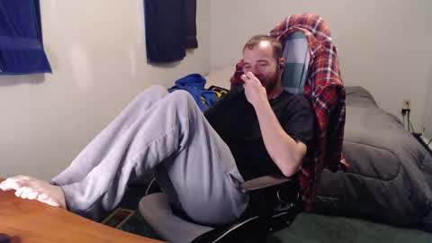 Kuggy online show from December 3, 2024, 8:28 pm