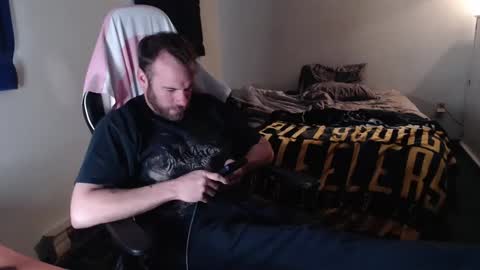 Kuggy online show from May 7, 2026, 10:15 pm