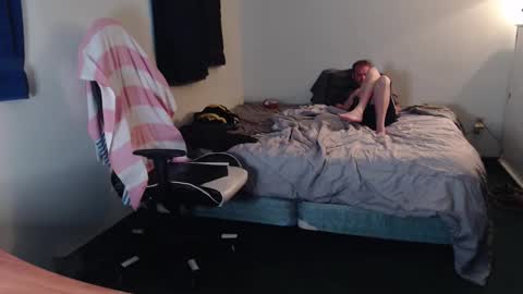 Kuggy online show from June 5, 2026, 11:32 pm