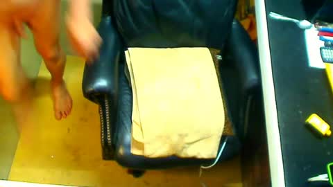Snapshot of kumoncam01 chatting on June 20, 2026, 9:56 am kumoncam01 online show from June 20, 2026, 9:56 am