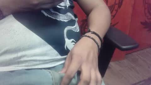 Snapshot of kunahub17 chatting on November 4, 2025, 2:21 am kunahub17 online show from November 4, 2025, 2:21 am