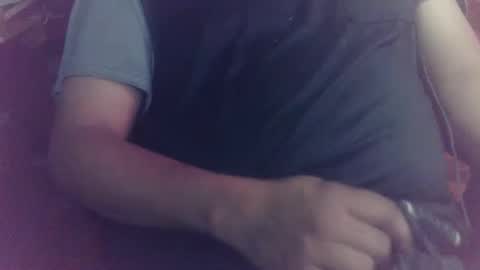 kunahub17 online show from November 21, 2025, 5:17 am