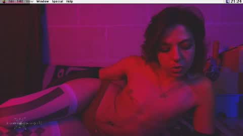 Snapshot of kuntboyzworld chatting on October 23, 2025, 7:23 pm Krypto hethey online show from October 23, 2025, 7:23 pm