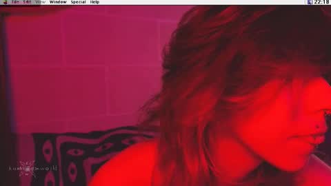 Snapshot of kuntboyzworld chatting on October 24, 2025, 8:16 pm Krypto hethey online show from October 24, 2025, 8:16 pm