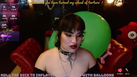 Fetiche Woman online show from December 15, 2024, 5:13 am