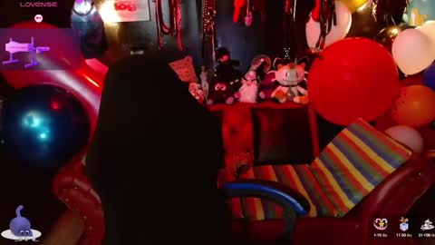 Snapshot of kureiji_fetish chatting on September 19, 2025, 10:43 pm Fetiche Woman online show from September 19, 2025, 10:43 pm