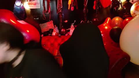 Snapshot of kureiji_fetish chatting on September 26, 2025, 10:14 pm Fetiche Woman online show from September 26, 2025, 10:14 pm