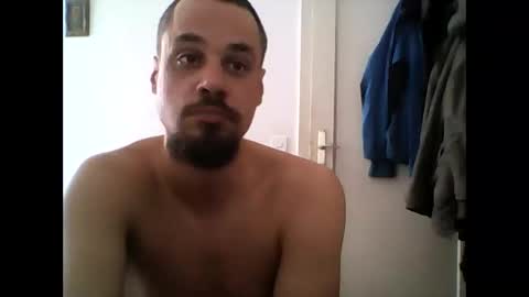 kurejc online show from February 18, 2026, 2:35 pm