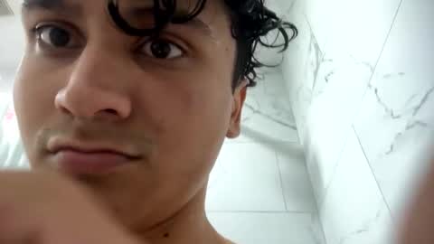 kurlz5stard online show from September 14, 2025, 4:06 pm