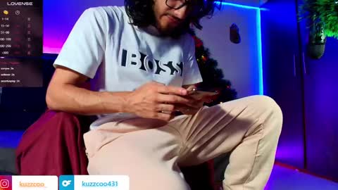 Snapshot of kuzzcoo chatting on December 25, 2024, 2:14 am kuzzcoo online show from December 25, 2024, 2:14 am
