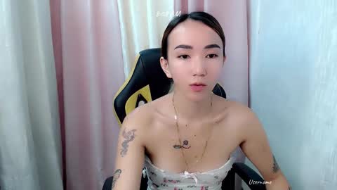 kweenie1026 online show from May 6, 2026, 12:08 am