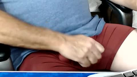 kwib34 online show from October 25, 2025, 9:06 am