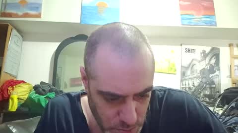 kyle67527 online show from April 5, 2026, 4:04 pm