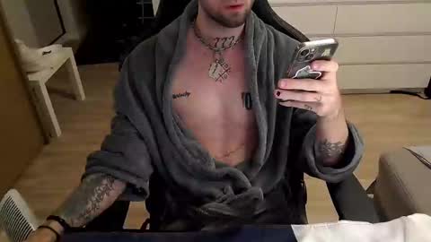 Kyle online show from December 25, 2024, 4:22 pm