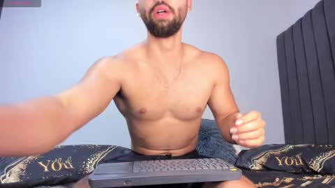 Snapshot of kyle_collinz chatting on September 21, 2025, 9:16 pm Kyle collinz online show from September 21, 2025, 9:16 pm