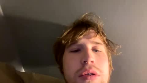 kylelovepussy69 online show from March 9, 2025, 12:31 pm