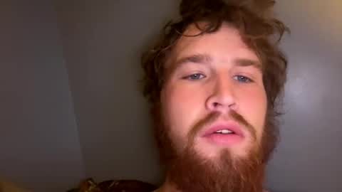 Snapshot of kylelovepussy69 chatting on October 20, 2025, 9:21 am kylelovepussy69 online show from October 20, 2025, 9:21 am