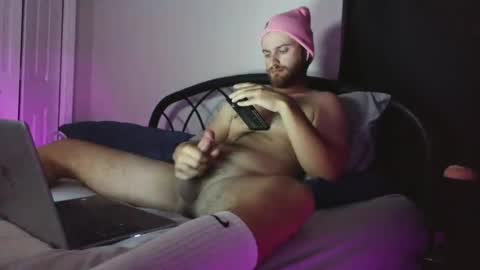 Snapshot of kylen7981 chatting on June 19, 2026, 1:10 am kylen7981 online show from June 19, 2026, 1:10 am