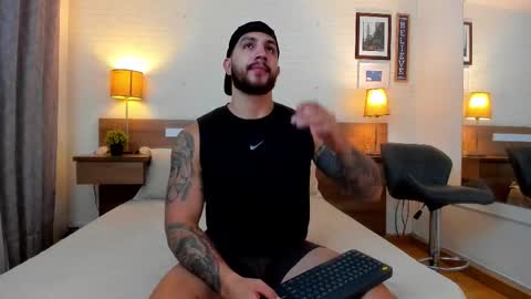 kylenorth_ online show from October 5, 2025, 11:19 am