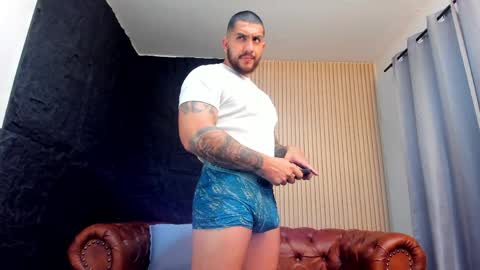 kylenorth_ online show from May 9, 2026, 9:31 pm