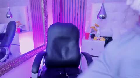 Kyle online show from June 25, 2026, 5:12 am
